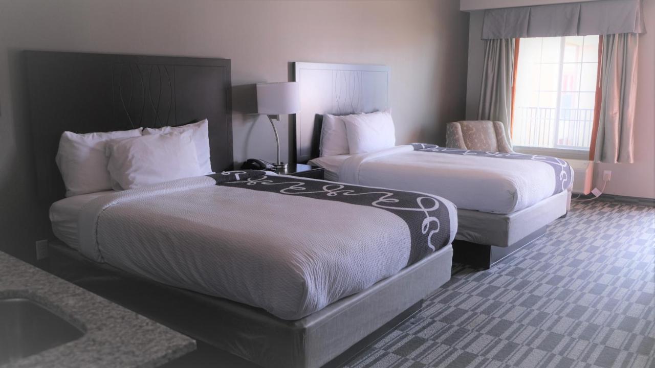 Catoosa Inn & Suites Eksteriør billede