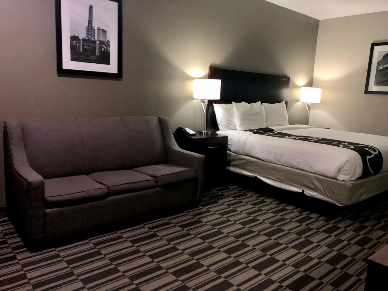 Catoosa Inn & Suites Eksteriør billede