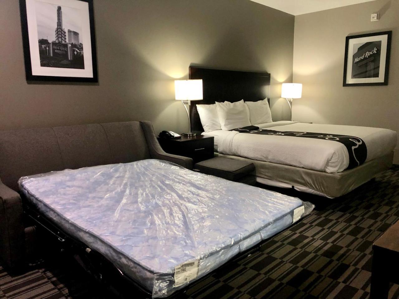 Catoosa Inn & Suites Eksteriør billede